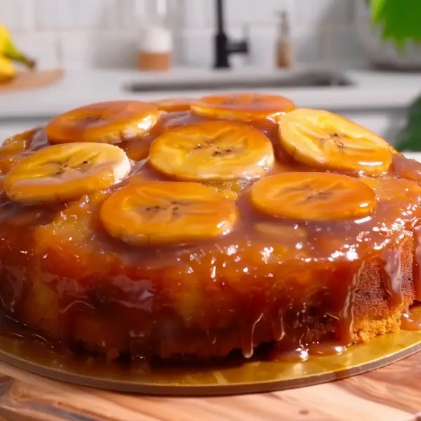 Upside Down Caramel Banana Cake