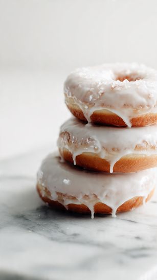 Maple Bacon Donuts - Recipe Image