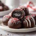 Christmas Oreo Truffles (No-Bake)