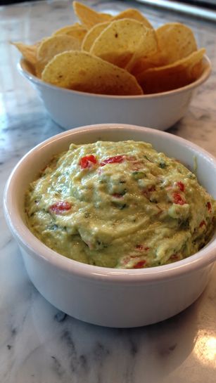 Blackened Grouper Sandwich with Creole Sauce 4 Blackened Grouper Sandwich with Creole Sauce - Recipe Image