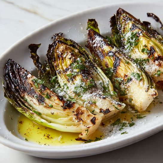 Garlic Parmesan Melted Cabbage Wedges (Oven Roasted)