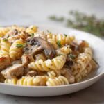 Creamy Garlic Mushroom Chicken Pasta Hug