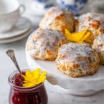 Ridiculously Easy Lemon Poppy Seed Scones Recipe