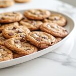 Crispy and Chewy Chocolate Chip Cookies Recipe